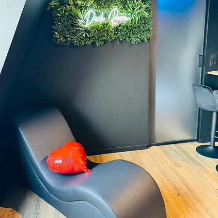 Apartamento Dark - Luxueuse Pres De La